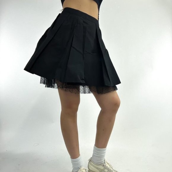 Gorgeous avant-garde multi-pleat black nylon skirt with tulle underlayer for ext - Picture 3 of 8